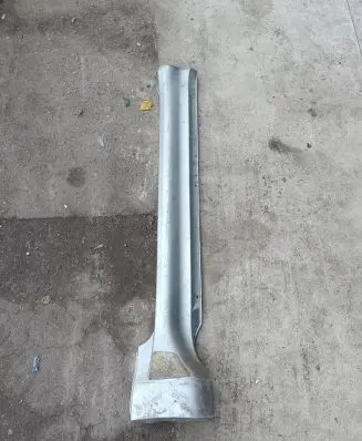 Mitsubishi Pajero Sill MR478766