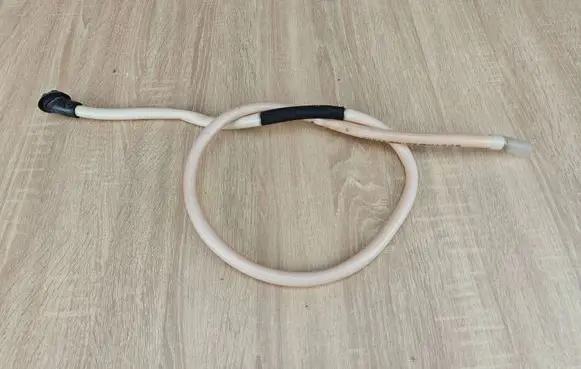 Breather/breather pipe/hose