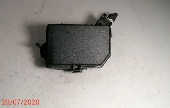 Toyota Verso-S Fuse box set 8266252660