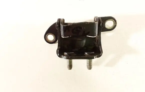 Toyota Yaris Rear door upper hinge