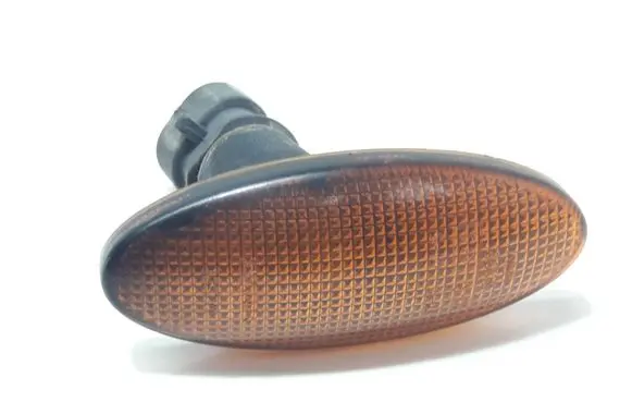Opel Vectra B Front fender indicator light 90504212