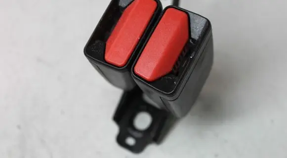 Citroen DS5 Rear seatbelt buckle