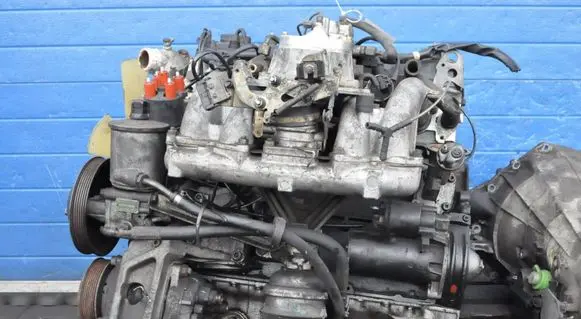Mercedes-Benz 190 W201 Engine swap 102962