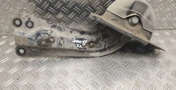 Rear upper control arm/wishbone