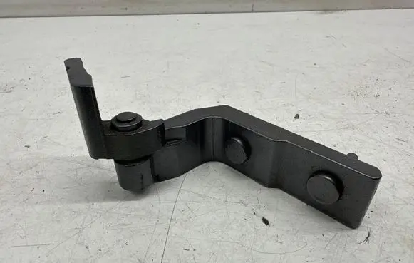 Mercedes-Benz CLA C118 X118 Rear door lower hinge