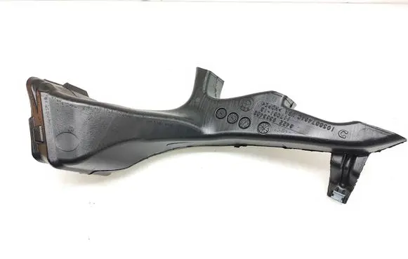 BMW X4 G02 Cabin air duct channel 9363482 1706113