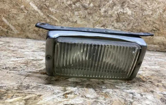 Mercedes-Benz SL R107 Front fog light
