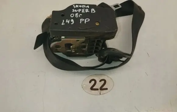 Skoda Superb B5 (3U) Front seatbelt