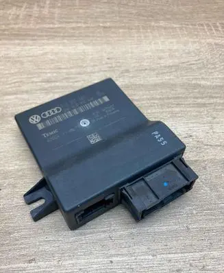 Audi A6 S6 C6 4F Gateway control module 4L0907468 4L0910468
