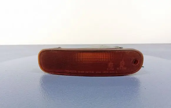 Toyota Celica T180 Front indicator light 20235