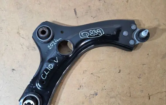 Renault Clio V Front control arm 44946R