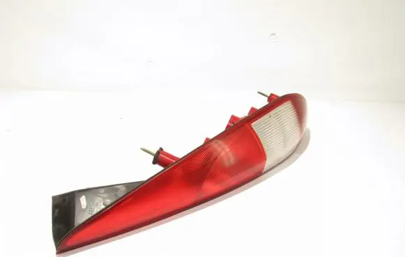 Ford Mondeo Mk III Rear/tail lights