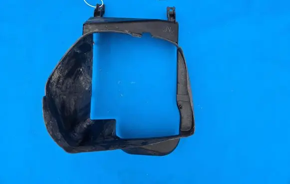 BMW X6 E71 Intercooler air guide/duct channel 7180626