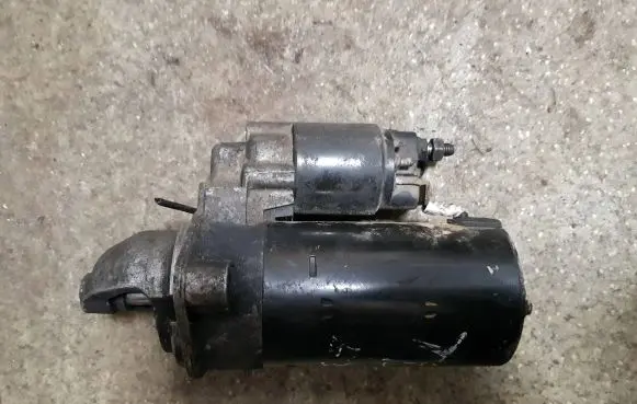 BMW 5 E39 Starter motor 2246570 0001109025 862021253