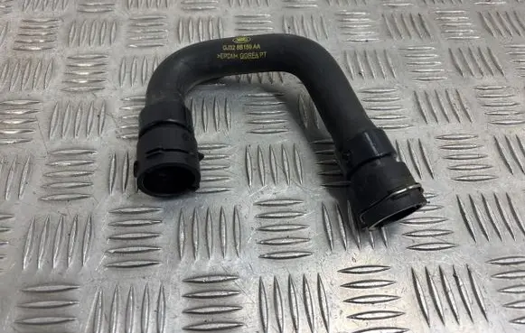 Land Rover Discovery Sport Engine coolant pipe/hose GJ328B159AA GJ328B159
