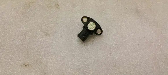 Mercedes-Benz C W205 Air pressure sensor A0061539728
