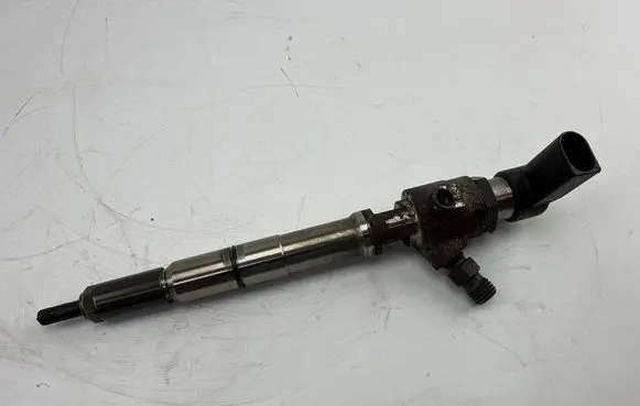Skoda Octavia Mk2 (1Z) Fuel injector 03L130277B