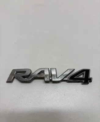 Toyota RAV 4 (XA40) Manufacturers badge/model letters 