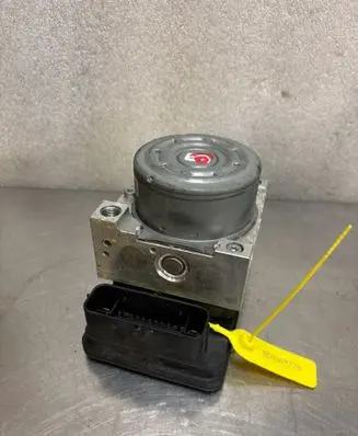 Skoda Octavia Mk3 (5E) Master brake cylinder