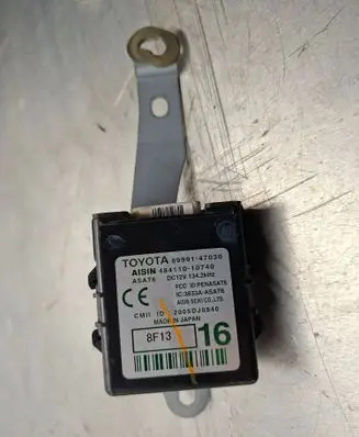 Toyota Prius (XW20) Door control unit/module 8999147030 48411010740