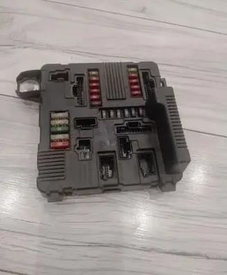 Renault Megane II Other control units/modules 8200306033