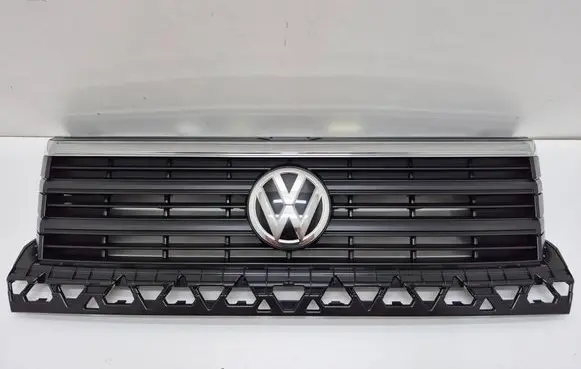Volkswagen Crafter Front bumper upper radiator grill 7C0853653J