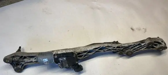 BMW 7 E65 E66 Front wiper linkage and motor 6922987 1137328087