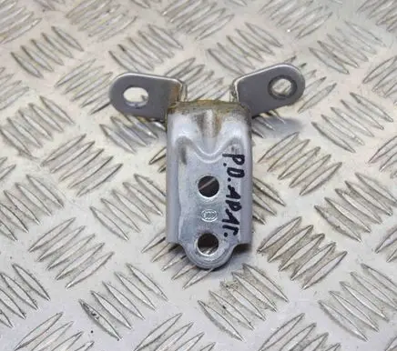 Hyundai Tucson TL Front door upper hinge