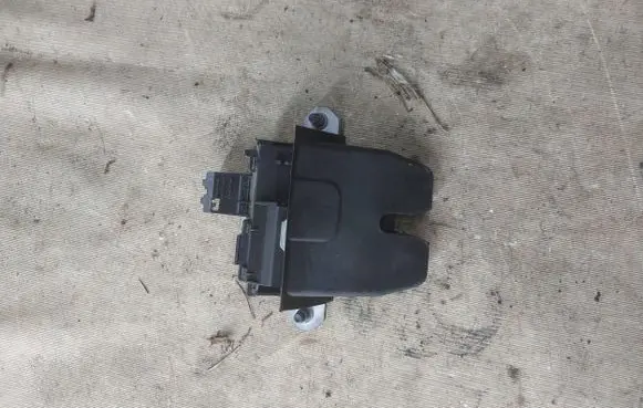 Ford Kuga I Tailgate/trunk/boot lock/catch/latch 8m51r442a66ac