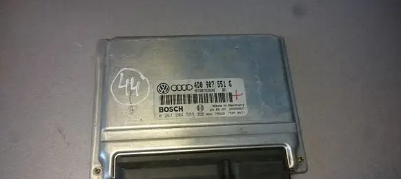 Audi A6 S6 C5 4B Engine control unit/module 4D0907551G 0261204599
