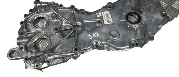 Renault Captur II Timing chain cover 135643716R 100010782R