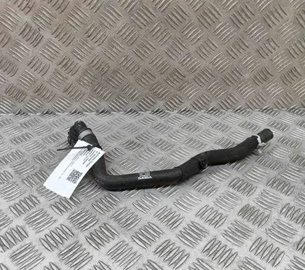 Volvo XC90 Engine coolant pipe/hose 32339327