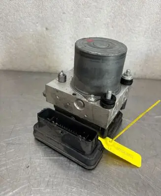Renault Captur II Master brake cylinder