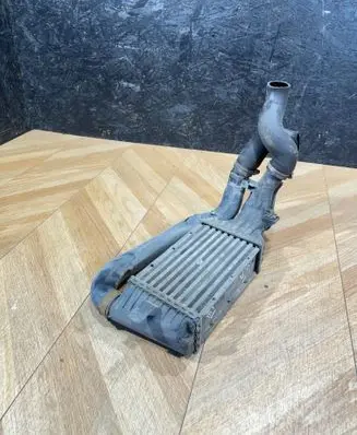 Opel Zafira A Intercooler radiator 24406701 BEHR57965