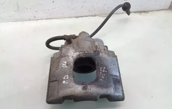 Mercedes-Benz ML W163 Front brake caliper