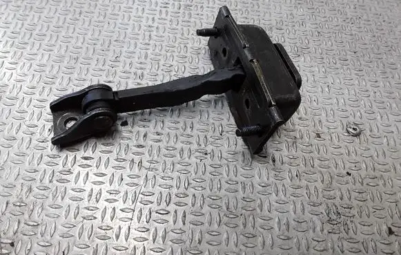 Saab 9-5 Rear door check strap stopper