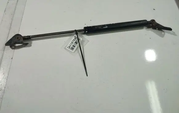 Honda Jazz Tailgate/trunk strut/damper 