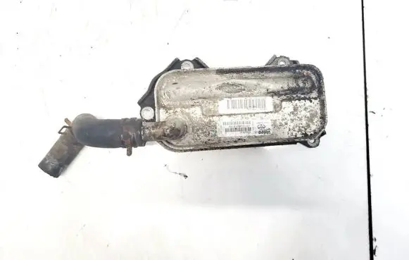 Toyota RAV 4 (XA30) Engine oil radiator 880243d 15710-0r010-00