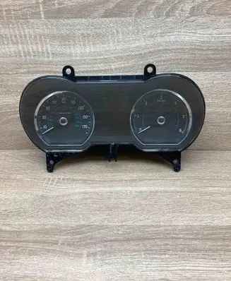 Jaguar XF Speedometer (instrument cluster) EX2310849JB
