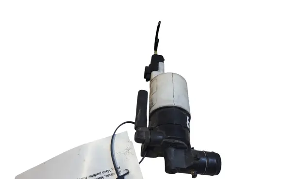 Peugeot 607 Windscreen/windshield washer pump 8200067015