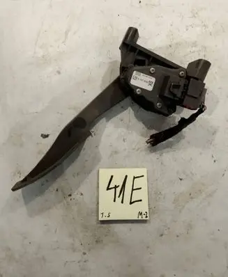 Opel Astra G Accelerator throttle pedal 9157998