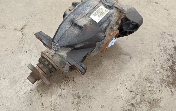 BMW 4 F32 F33 Rear differential 7605589 E27091