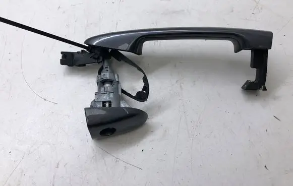 Mazda 3 III Front door exterior handle