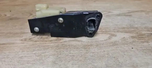 Volvo S80 Fuel tank cap lock motor 9483311