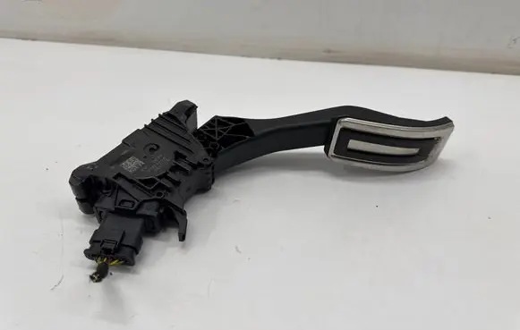 Audi Q4 Sportback e-tron Accelerator throttle pedal 1EC723503