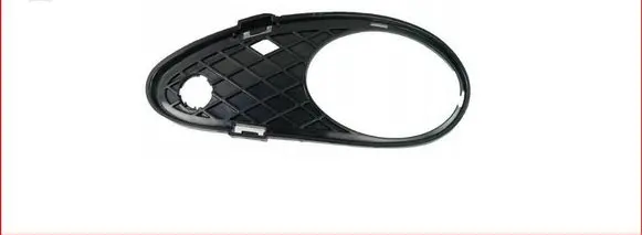 Mercedes-Benz C AMG W203 Front fog light trim/grill 
