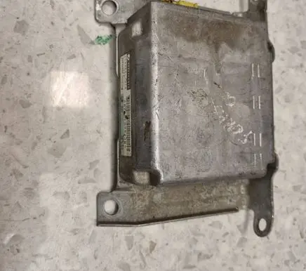 Subaru Forester SG Airbag control unit/module 98221FC210 1523004370