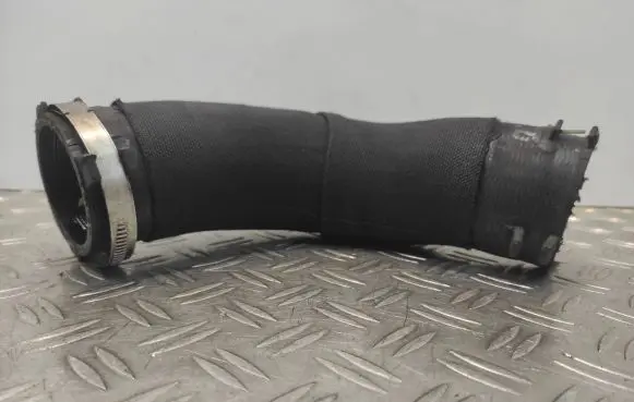 Audi A7 S7 4G Air intake duct part 4G0145737R 125549R0