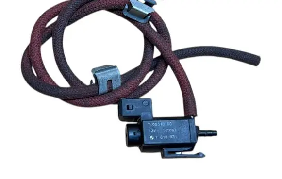 BMW 3 GT F34 Electromagnetic valve 7810831
