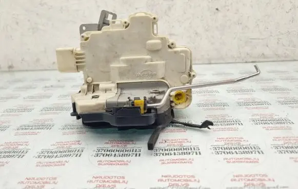 Seat Exeo (3R) Front door lock 8E1837015